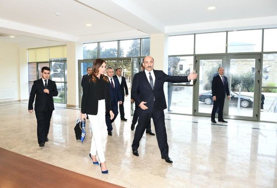 Mehriban Əliyeva Maştağa Mədəniyyət Mərkəzinin yeni binasının açılışında - FOTOLAR