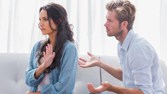 İnsanları sizdən dərhal uzaqlaşdıran 11 vərdiş - Ekspertlər açıqladı