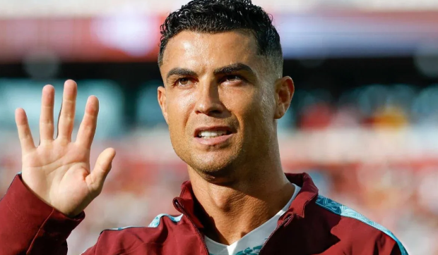 Ronaldu millidən ayrıldı, Portuqaliyada kütləvi etirazlar başladı - Video