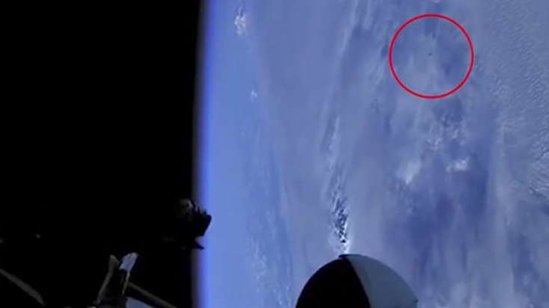 Kosmosa göndərilən raket UNO görüntüsünü qeydə aldı - Dünya şokda/ VİDEO