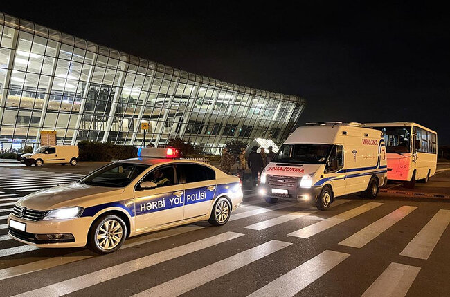 Azərbaycanın bir qrup hərbi tibb personalı Türkiyəyə yola düşüb - FOTO