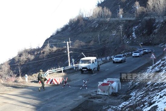 Azərbaycanlı etirazçıların qarşısına çıxan sülhməramlıların polkovniki sərxoş imiş - YENİLƏNİB + VİDEO