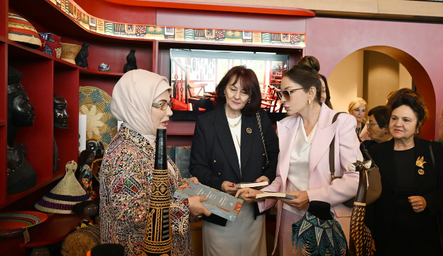 Mehriban Əliyeva Antalyada Fələstinlə bağlı paneldə iştirak edib - FOTO