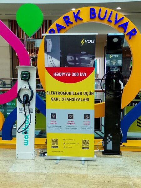 AADA "Yaşıl ölkə" adlı elektrik avtomobillərin sərgisini təşkil etdi