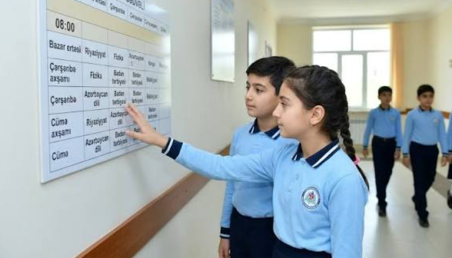 Dərslərin başlama saatı DƏYİŞDİRİLƏ BİLƏR
