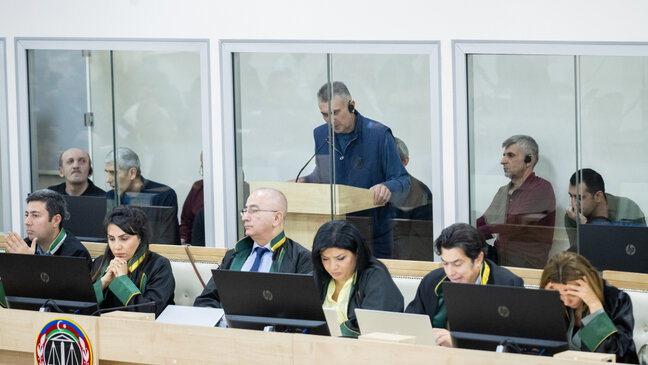 Azərbaycanca "hamınızı öldürəcəyik" deyib - Fotolar