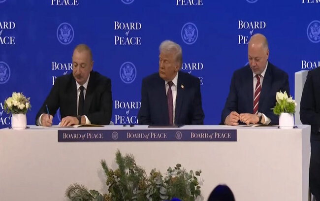 Prezident Qəzza ilə bağlı həmin sənədi imzaladı - Video