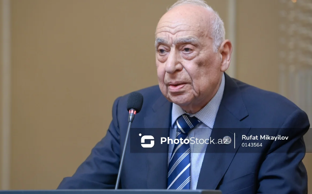 İkram Kərimov vəfat etdi