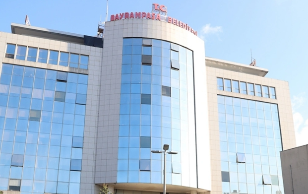 İstanbuldakı bələdiyyədə korrupsiya əməliyyatı: Səkkiz nəfər həbs edildi