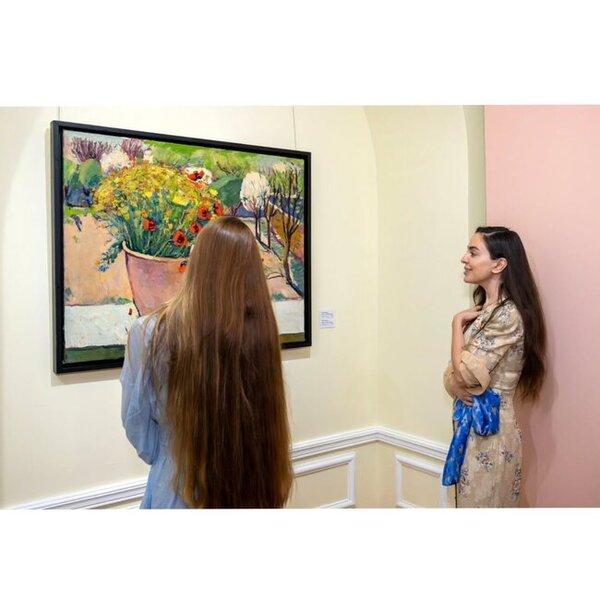 Prezidentin qızları Milli İncəsənət Muzeyində - Fotolar