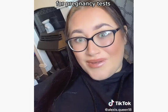 9 ay hamilə olduğunu bilməyən 11-ci sinif şagirdi - Valideynlərinin qarşısında doğdu - FOTO