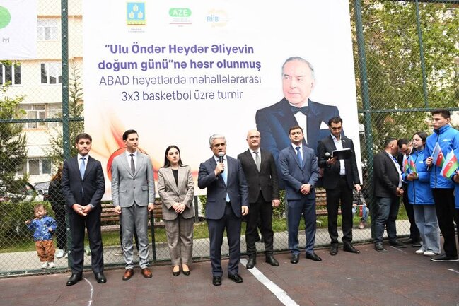 Paytaxtın abad məhəllələrində basketbol yarışları başa çatıb
