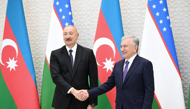 Şavkat Mirziyoyev "Heydər Əliyev" ordeni ilə təltif edilib - FOTO