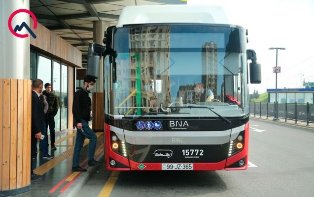 Metro bağlandı, avtobuslarda vəziyyət necədir? - Fotosessiya