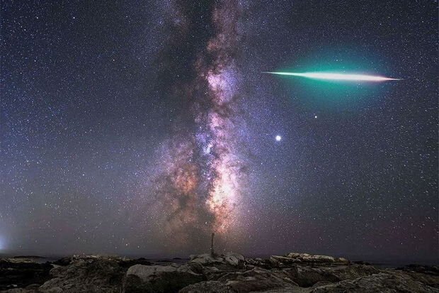 Səmada partlayan meteor yaponiyalıları qorxutdu - VİDEO