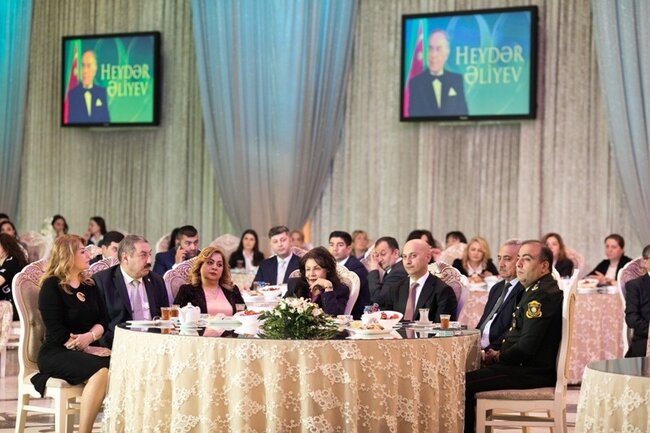 Nərimanovda Ulu öndərə həsr olunmuş xatirə tədbiri keçirildi