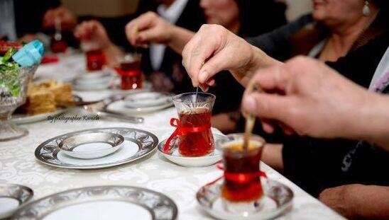 Hələ belə qız istəməyə gedən olmamışdı - VİDEO