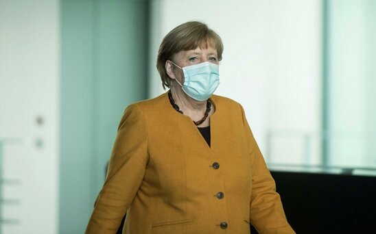Angela Merkelə "AstraZenca" vaksini vurulub