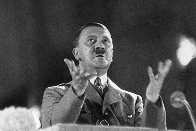 Hitlerin kinci D nya M harib si S ras nda Verdiyi 10 S HV Q RAR