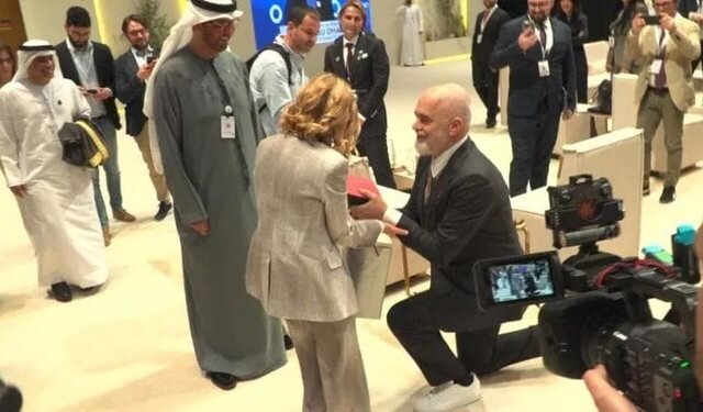 Eyni jesti 5 ay əvvəl də edibmiş...