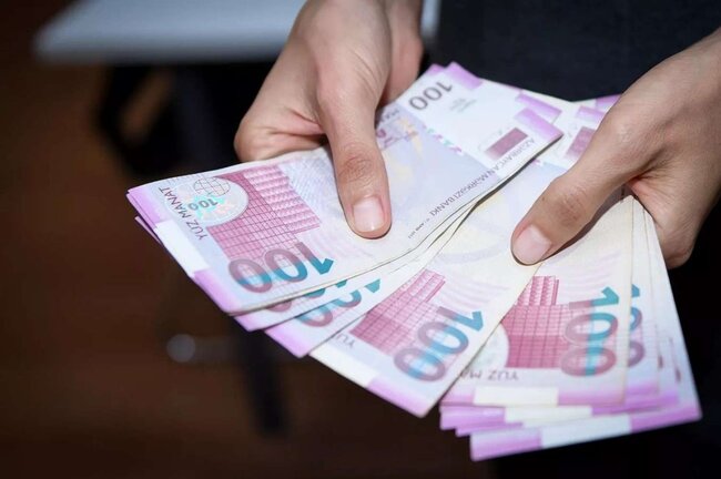 Evinizdə varsa QƏTİ ATMAYIN: 3 min pul verirlər - FOTO
