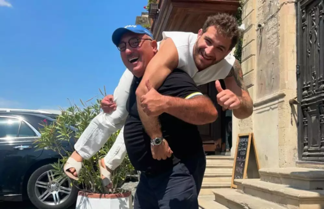 Bəhram Hidayəti belinə qaldırdı