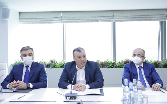 Sahil Babayev məşqçilərlə görüşdü