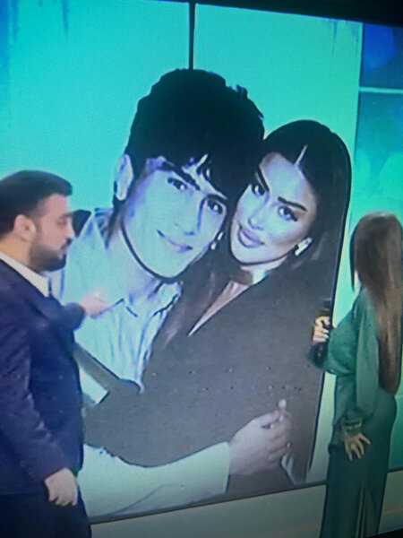 Zaur canlı efirdə Nəfəsin bu FOTOLARINI YAYDI - ŞOK GÖRÜNTÜLƏR