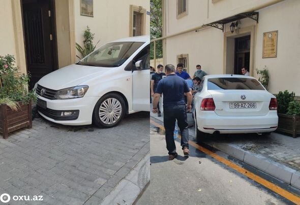 Bakıda ağır qəza: Avtomobillərdən biri dövlət idarəsinin binasına çırpıldı - FOTO