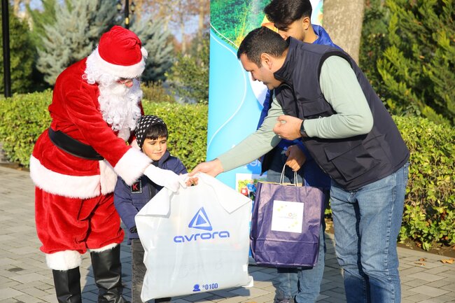 AVRORA QRUP YENİ İL ƏRƏFƏSİNDƏ UŞAQLARIN ARZULARINI REALLAŞDIRIB