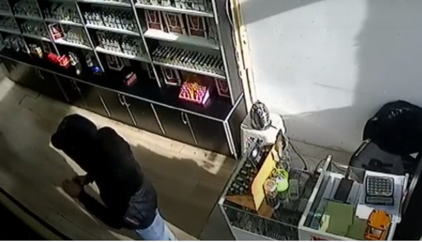 Bakıda ətir mağazasından OĞURLUQ - ANBAAN VİDEO