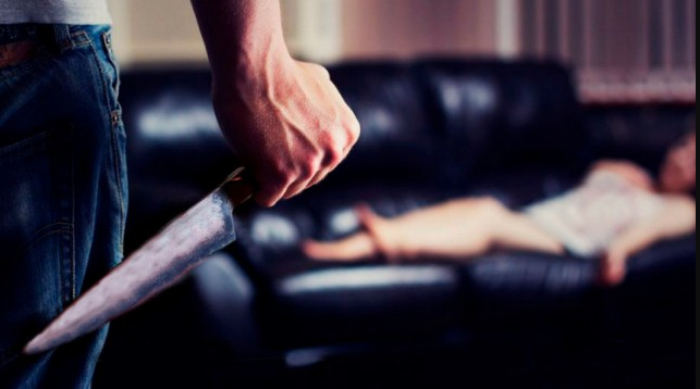 "Məni kişi ilə aldadırsan" deyib arvadını tikə-tikə doğradı, sonra isə...-VİDEO