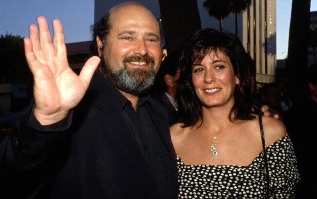 Valideynlərini qətlə yetirən Nik nə üçün həbsdə olduğunu bilmir