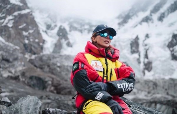 Pakistanlı qadın alpinist dünyanın 14 ən yüksək zirvəsindən on ikincisini fəth etdi