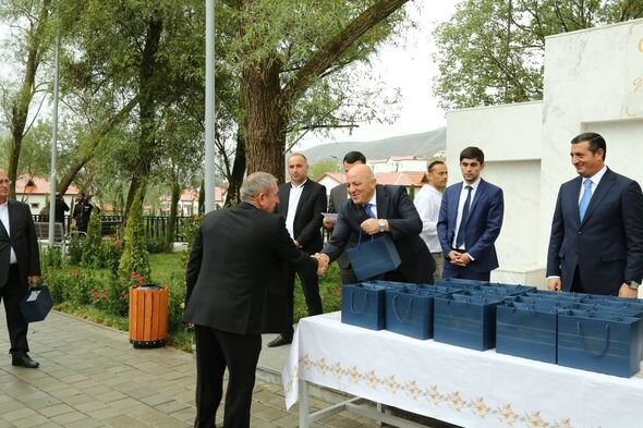 Zabuxa köçürülən ailələrə mənzillərinin açarları təqdim edilib - FOTO