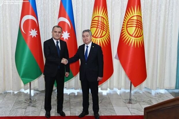 Azərbaycanın xarici işlər naziri qırğızıstanlı həmkarını COP29 barədə məlumatlandırıb - YENİLƏNİB