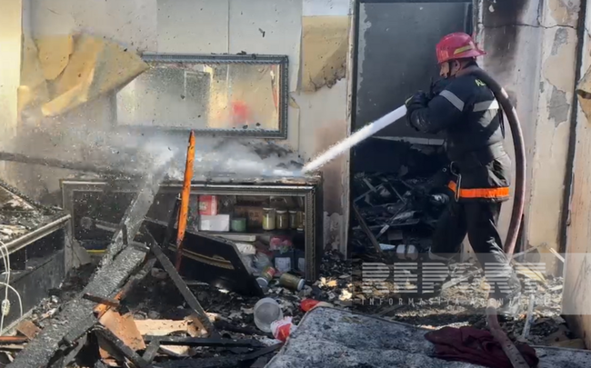 Abşeronda beşotaqlı fərdi yaşayış evi yanaraq külə dönüb