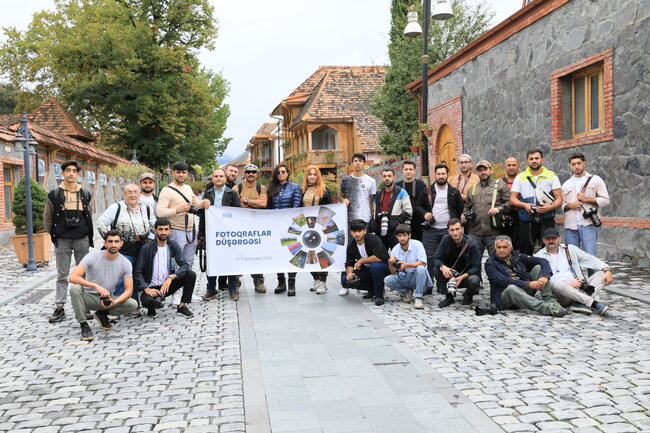 Gənc fotoqraflar üçün düşərgə başa çatıb