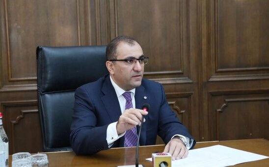 Ermənistan parlamenti aparatının sabiq rəhbəri saxlanıldı