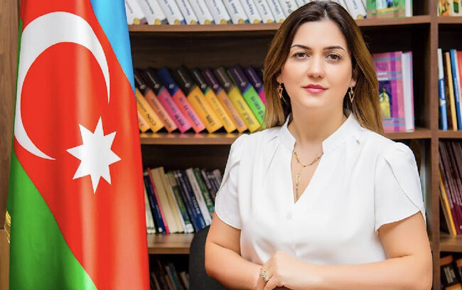 Məktəb direktoru qızına görə işdən çıxdı - "Mənə bibi deyirdi"