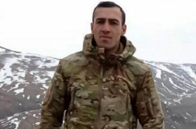 Şəhid baş leytenant Kamran Hüseynov dəfn edilib