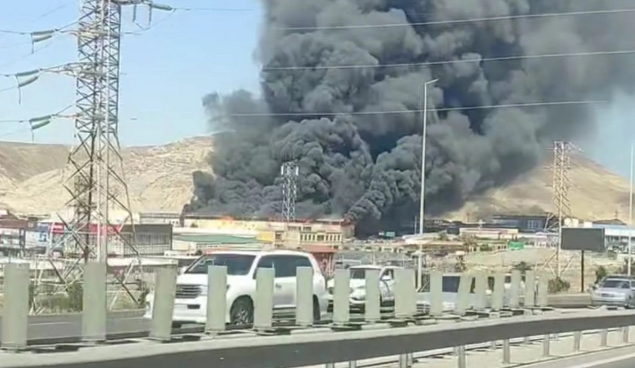 TƏCİLİ: Bakının "Sədərək" bazarında DƏHŞƏTLİ YANĞIN - VİDEO