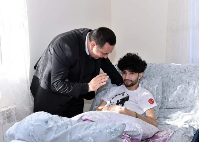 Qazidən fəxarət dolu sözlər: Vətənə borcumu hələ ödəməmişəm