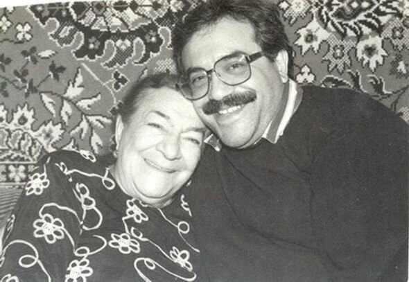 "Nəsibə xanım mənə şillə vurub dedi ki, bu tərbiyəsizliyi kimdən öyrənmisən, dedim ki, səndən" - FOTO