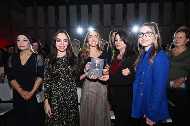 "Art Weekend" çərçivəsində "Nəfəs – söz və səsin vəhdəti" adlı növbəti layihənin təqdimatı keçirilib