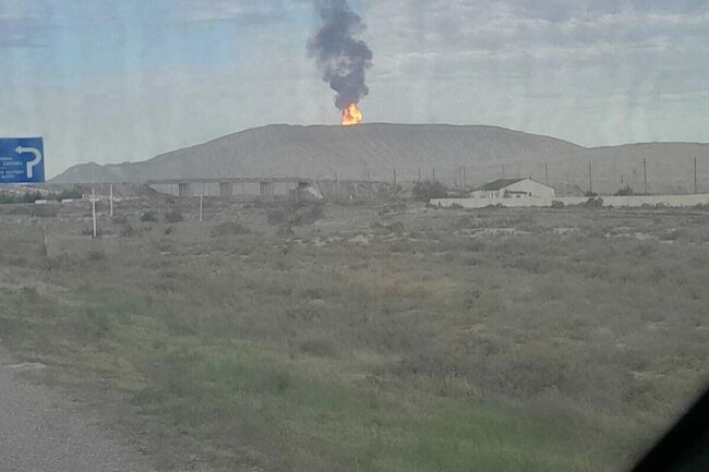 Sahil qəsəbəsi yaxınlığında vulkan püskürdü (YENİLƏNİB/FOTO/VİDEO)