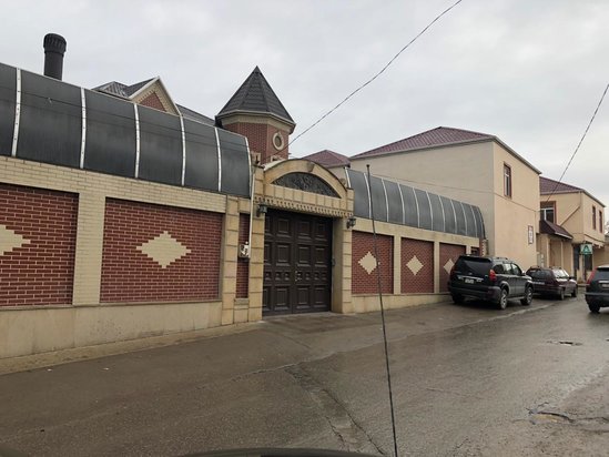 ÇOX TƏCİLİ dəyərindən aşağı! Xətai rayonunda super remontlu villa satılır!
