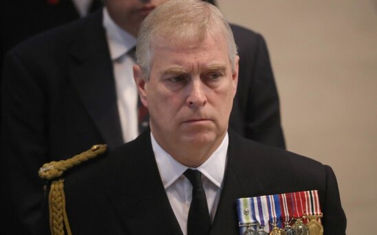 II Yelizavetanın oğlu əlahəzrət titulundan istifadə hüququnu itirə bilər