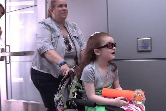 İanə toplamaq üçün qızına işgəncə verdi - FOTO