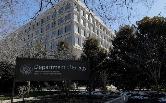 KİV: Tramp administrasiyası ABŞ-nin nüvə təhlükəsizliyi agentliyinin yüzlərlə əməkdaşını işdən çıxarıb